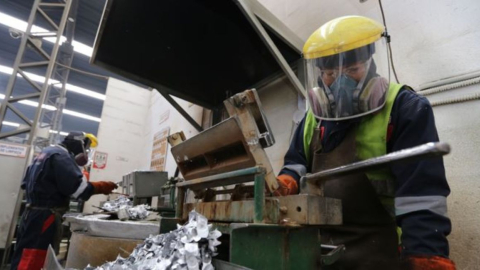 Imagen referencial. Los trabajadores deberán cobrar las utilidades en abril de 2024.