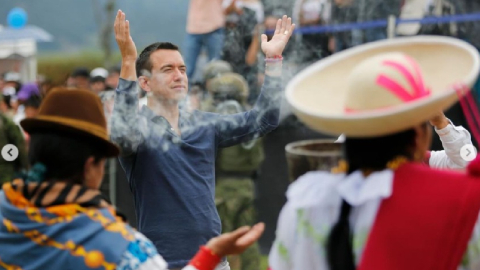 Daniel Noboa, durante la ceremonia de entrega del Bastón de Mando, en Otavalo.