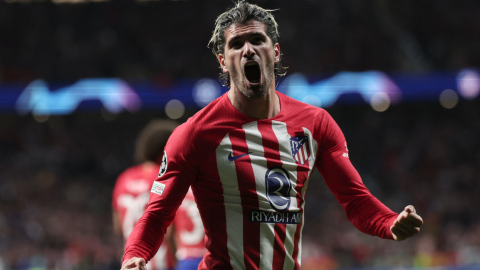 Rodrigo De Paul celebrando su gol ante el Borussia Dortmund en los cuartos de final de la Champions League, 10 de abril de 2024.