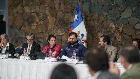 El presidente de Chile, Gabriel Boric, en una reunión con sus ministros el 12 de abril de 2024.