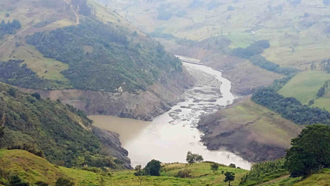 El agua del embalse de Mazar está debajo del nivel mínimo, 18 de abril de 2024.