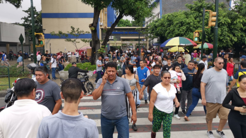 Vista panorámica de la Universidad de Guayaquil, uno de los recintos electorales más numerosos de la ciudad, el 21 de abril de 2024.