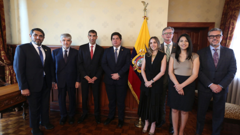 Los delegados de Emiratos Árabes se reunieron con algunos funcionarios del gobierno de Daniel Noboa.