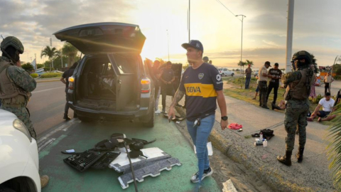 Miembros de Los Choneros fueron capturados en Manta, cuando se movilizaban en carros de alta gama el 24 de abril de 2024.