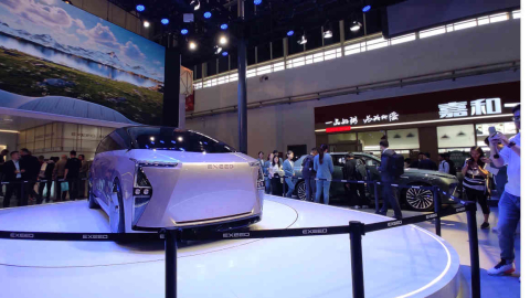 Modelos eléctricos e híbridos, con inteligencia artificial se presentaron en el Auto Show de Beijing.