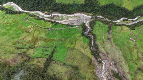 Vista aérea del aluvión que afectó a Cuenca, el 4 de mayo de 2024.