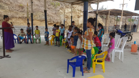 La escuela improvisad de Ciudad de Dios, en Monte Sinaí, da clases tres veces por semana.