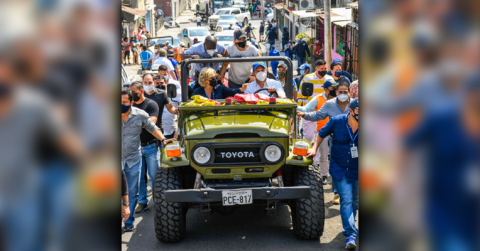 La alcaldesa de Guayaquil y el vicealcalde, Josué Sánchez, recorrieron este 22 de julio varios sectores.