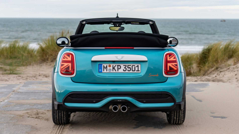 MINI Convertible Seaside Edition