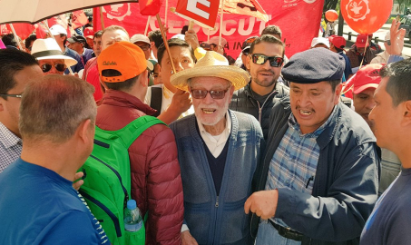 "Hoy junto a diferentes organizaciones sociales participamos en la marcha por el Día del Trabajo", dijo el 1 de mayo de 2018. Era un evento en el que participó cada año.