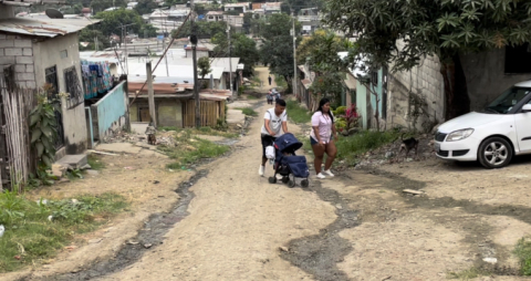 En el sector de Nueva Prosperina no hay alcantarillado. Guayaquil, 2 de agosto de 2022.