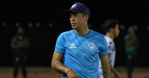 El exportero, Daniel Viteri, como asistente técnico del Guayaquil City durante la temporada 2021 de la LigaPro.