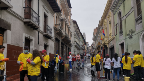 En varias calles del Centro se llevaban a cabo los arreglos. 