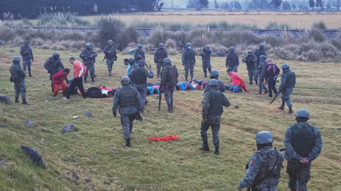 Los militares ayudaron a recapturar a los presos que se fugaron de la cárcel de Latacunga.