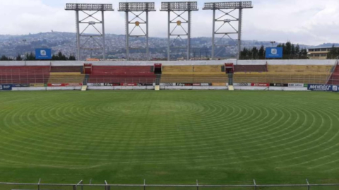 Fotografía del Estadio Gonzalo Pozo Ripalda.