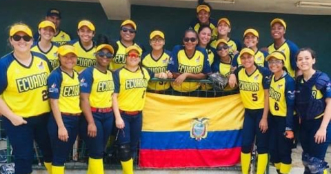 La selección de Softball de Ecuador en el sudamericano de Perú.