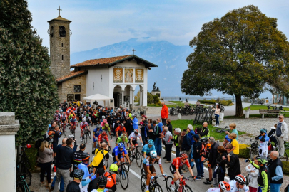 El holandés Bauke Mollema ganó Il Lombardía en 2019.