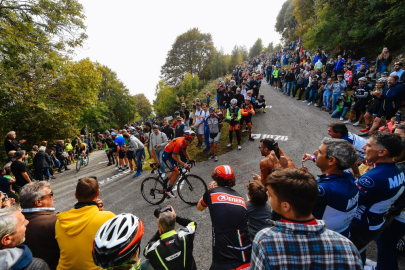 El holandés Bauke Mollema ganó Il Lombardía en 2019.