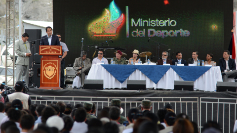 José Francisco Cevallos, ministro de Deporte, en la inauguración del Centro de Alto Rendimiento de Carpuela, en enero de 2013. 