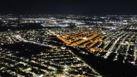 Vista aérea de las zonas de León (México) con apagones, el 7 de mayo.