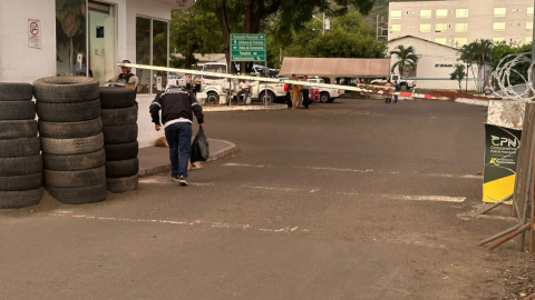 Operativo policial en cuatro cantones de Manabí por supuesta asociación ilícita contra policías de Tránsito, el 15 de mayo de 2024. 