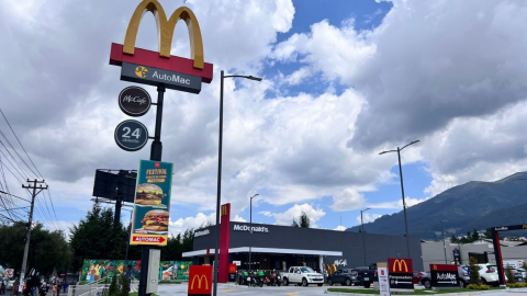 Restaurante 2.0 de McDonald’s en Quito, Ecuador