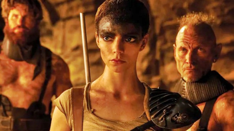 La actriz Anya Taylor-Joy, en una escena de 'Furiosa: De la saga Mad Max'.