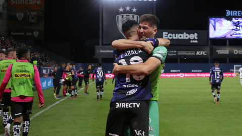 Jugadores de Independiente del Valle, durante un partido en Sangolquí, el 18 de mayo de 2024.