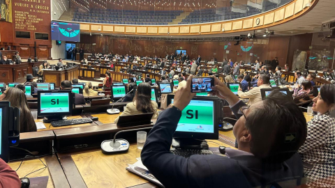 Correístas, socialcristianos y Construye unieron sus fuerzas en dos votaciones de la Asamblea, Quito, 30 de mayo de 2024.