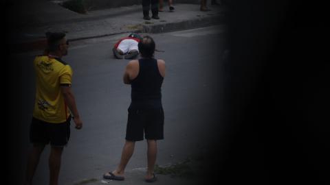 Foto referencial de un crimen al estilo sicariato registrado la mañana de este lunes 3 de junio de 2024 en La Primavera 2 de Durán. La víctima tenía 17 años. 