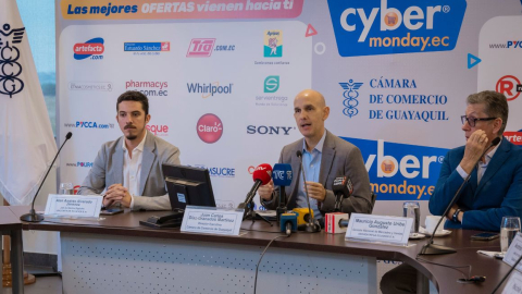 Juan Carlos Díaz, gerente de la Cámara de Comercio de Guayaquil, en una rueda de prensa sobre el Cyber Monday, el 6 de junio de 2024.