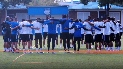 El plantel de Emelec durante un entrenamiento el 22 de junio del 2024.