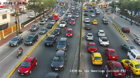 Fotografía de una cámara de vigilancia del Centro de Control Integrado de Tránsito y Transporte CCITT de la ATM el 1 de julio de 2024 en la Av. de as Américas.