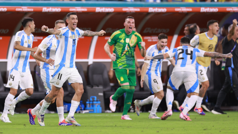 Los jugadores argentinos festejan en la final de la Copa América, en Miami, el 14 de julio de 2024.