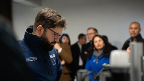 El presidente de Chile, Gabriel Boric, en un evento en la localidad de San Antonio el 18 de julio de 2024.