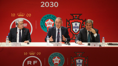 Los representantes de Marruecos, España y Portugal durante la presentación de la candidatura para el Mundial 2030 el 28 de octubre de 2023