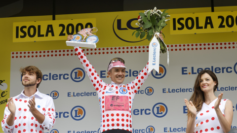 Richard Carapaz, con el maillot de líder de la montaña del Tour de Francia, el 19 de julio de 2024.