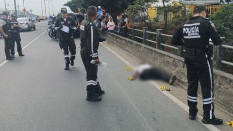 Un supuesto delincuente murió tras enfrentarse a un miembro de la Policía Nacional