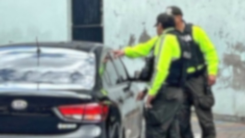 Imagen referencial de dos policías de Ecuador.