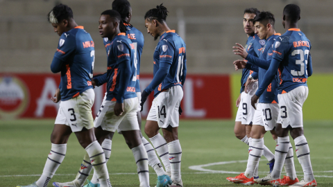 Los jugadores de Liga de Quito, al final del primer tiempo en el partido ante Always Ready, el 25 de julio de 2024.