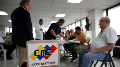 Una mesa de votación en las elecciones presidenciales de Venezuela este domingo 28 de julio de 2024, en el consulado de Venezuela en Ciudad de Panamá.