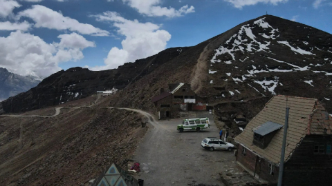 El nevado Chacaltaya, en Bolivia, evidencia los efectos del cambio climático, en una fotografía de 2023.