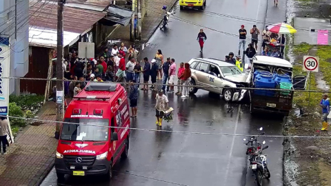 Una emergencia por un choque de vehículos atendida por el ECU-911 el 7 de julio de 2024.