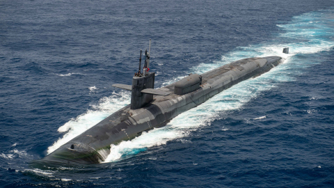 El submarino con misiles guiados, USS Georgia, en tránsito por el Mar Arábigo para resguardar a fuerzas estadounidenses en Afganistán, el 22 de junio de 2021.