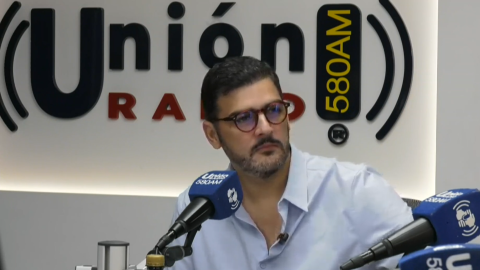 El alcalde de Guayaquil, Aquiles Alvarez, en un enlace radial en Unión Radio, la mañana de este miércoles 4 de septiembre de 2024.