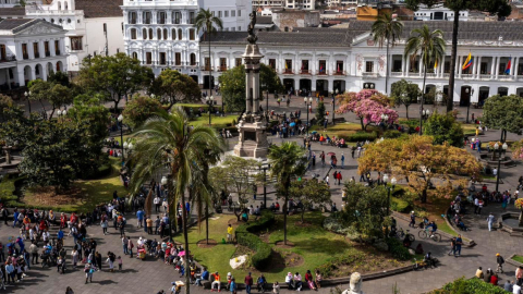 Vista de la Plaza Grande, de Quito, en el Centro Histórico.