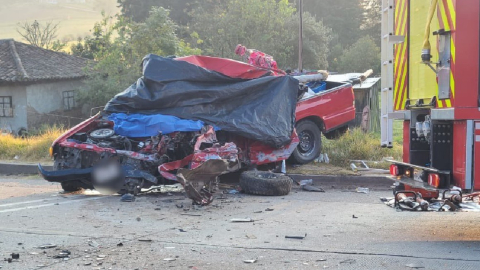 Así quedó la camioneta tras el accidente del 8 de septiembre de 2024, en Cuenca.