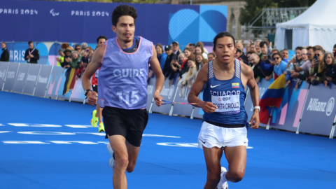 Sixto Moreta durante su participación en la maratón T12 de los Juegos Paralímpicos de París, el 8 de septiembre de 2024.