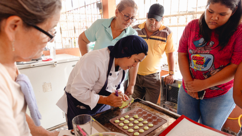 Capacitación en técnicas gastronómicas en Samborondón