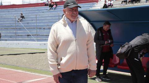 Éver Hugo Almeida, director técnico de Mushuc Runa, previo a un partido por LigaPro, el 24 de agosto de 2024.